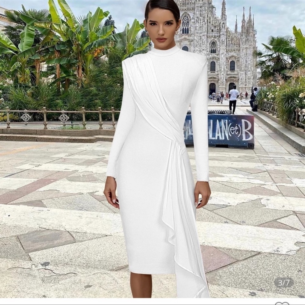 White bandage drape crew cocktail dress